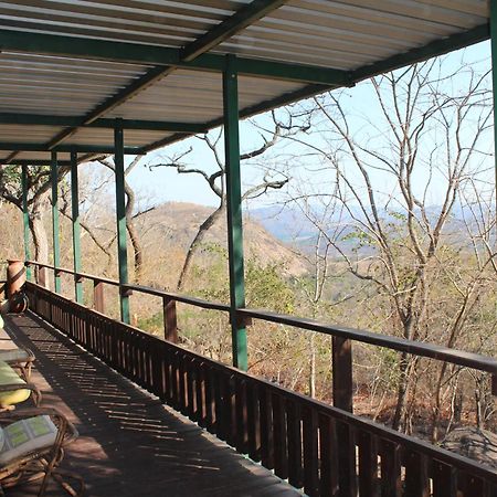 Tucked-Away 1&2 Bedroom Houses Mbombela Bagian luar foto