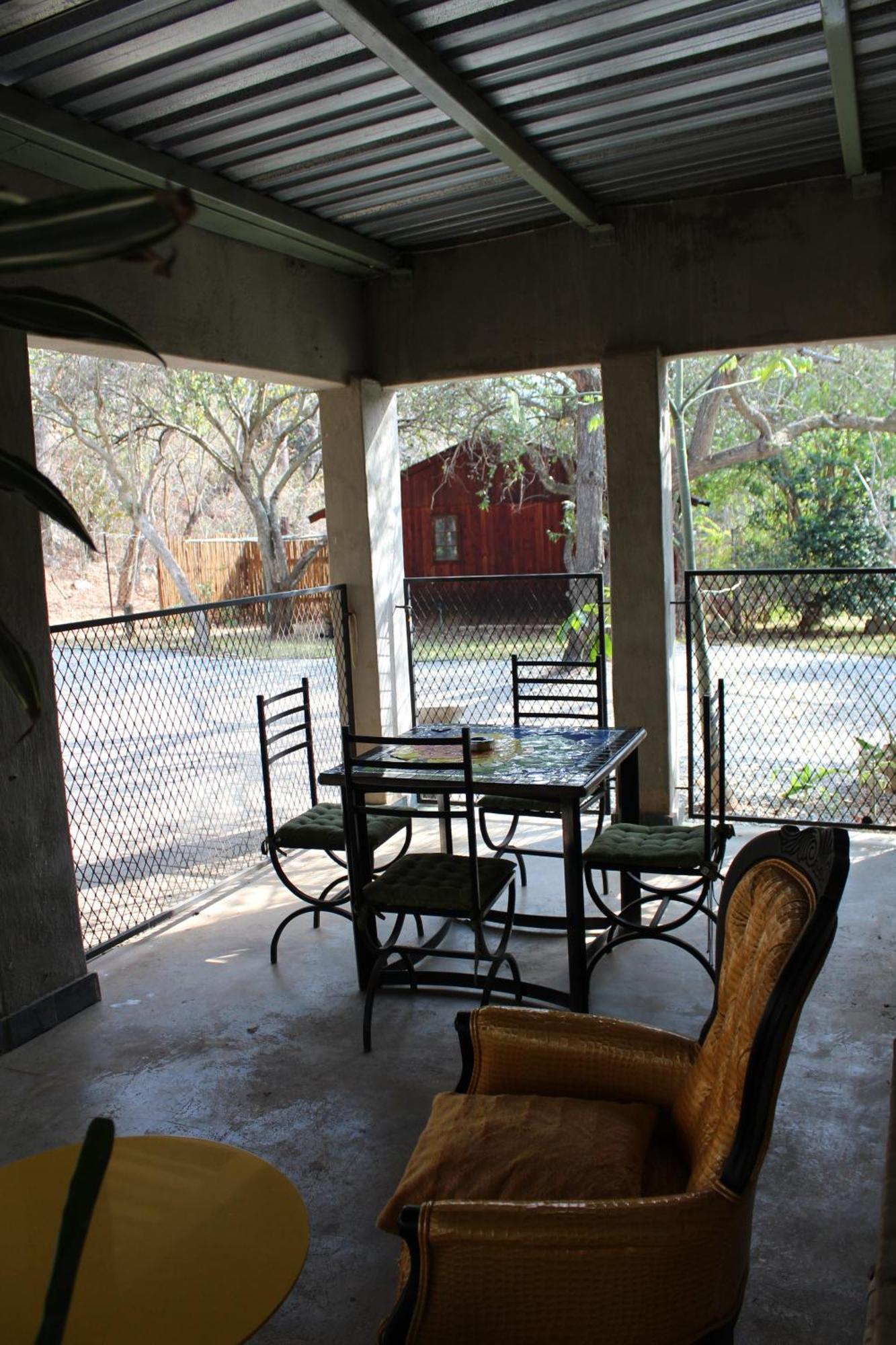 Tucked-Away 1&2 Bedroom Houses Mbombela Bagian luar foto
