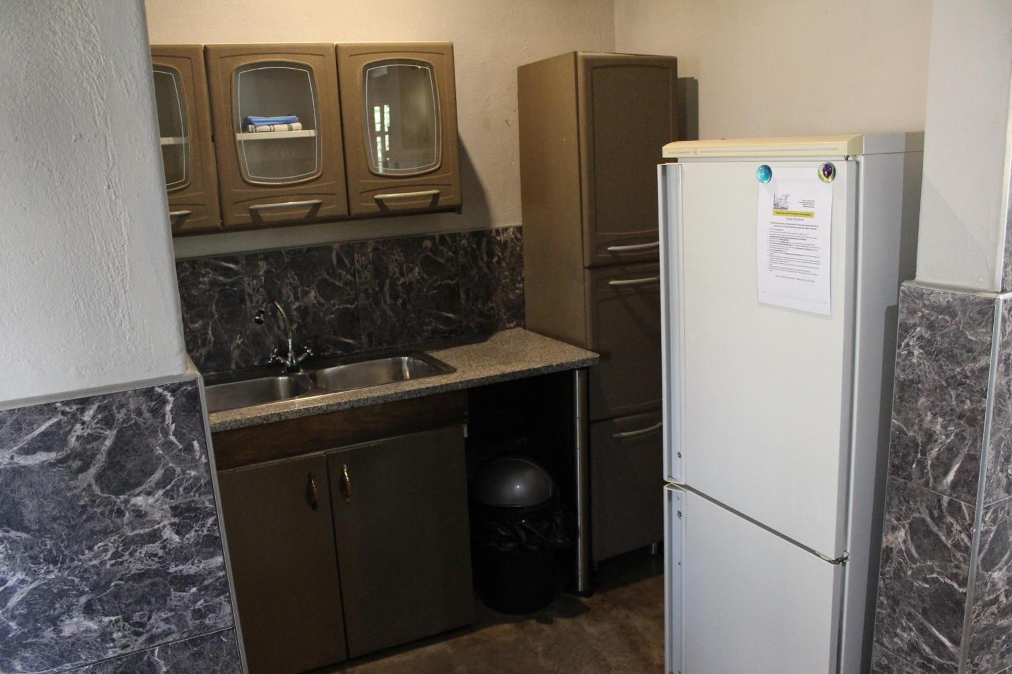 Tucked-Away 1&2 Bedroom Houses Mbombela Bagian luar foto