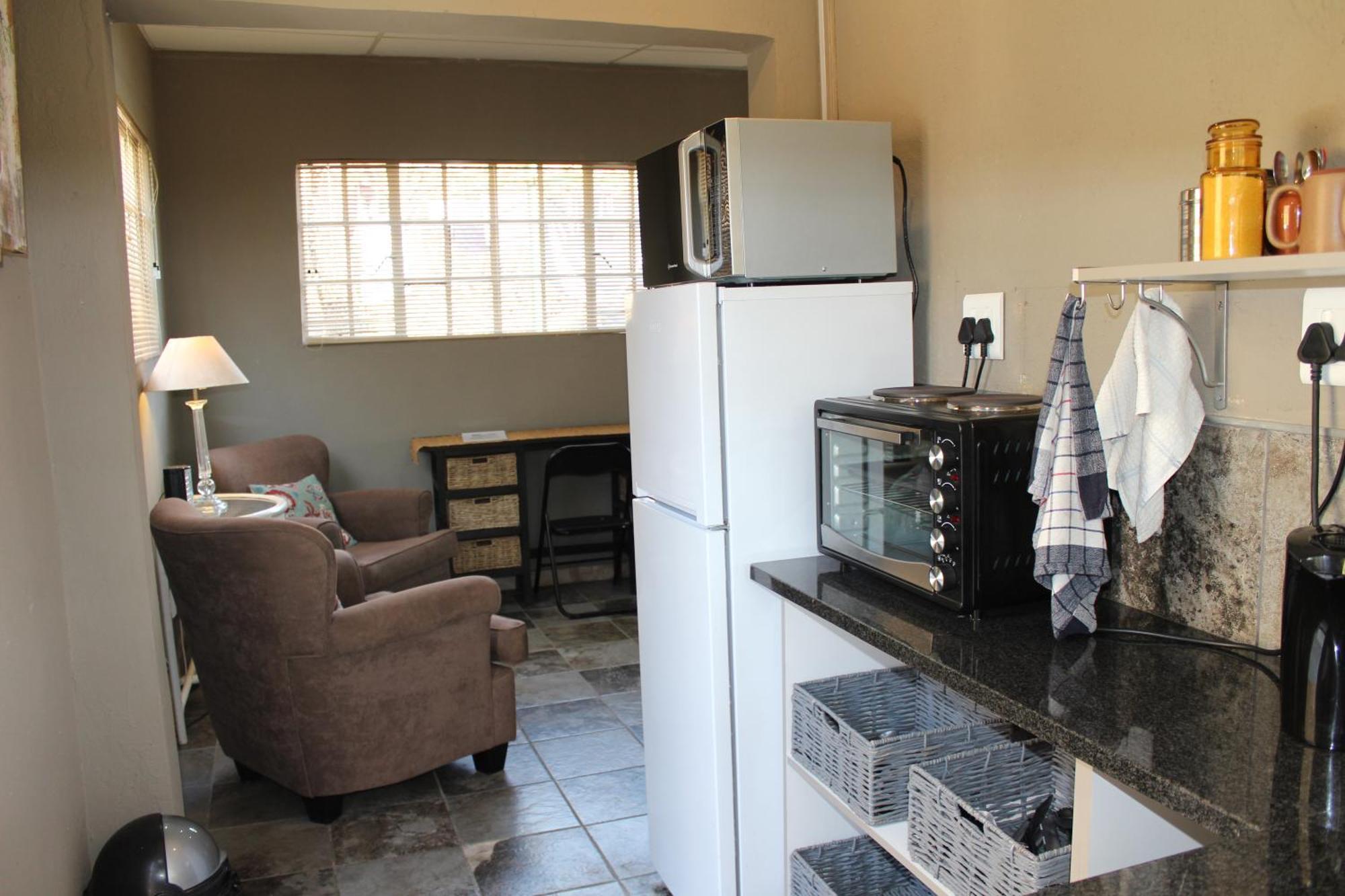 Tucked-Away 1&2 Bedroom Houses Mbombela Bagian luar foto